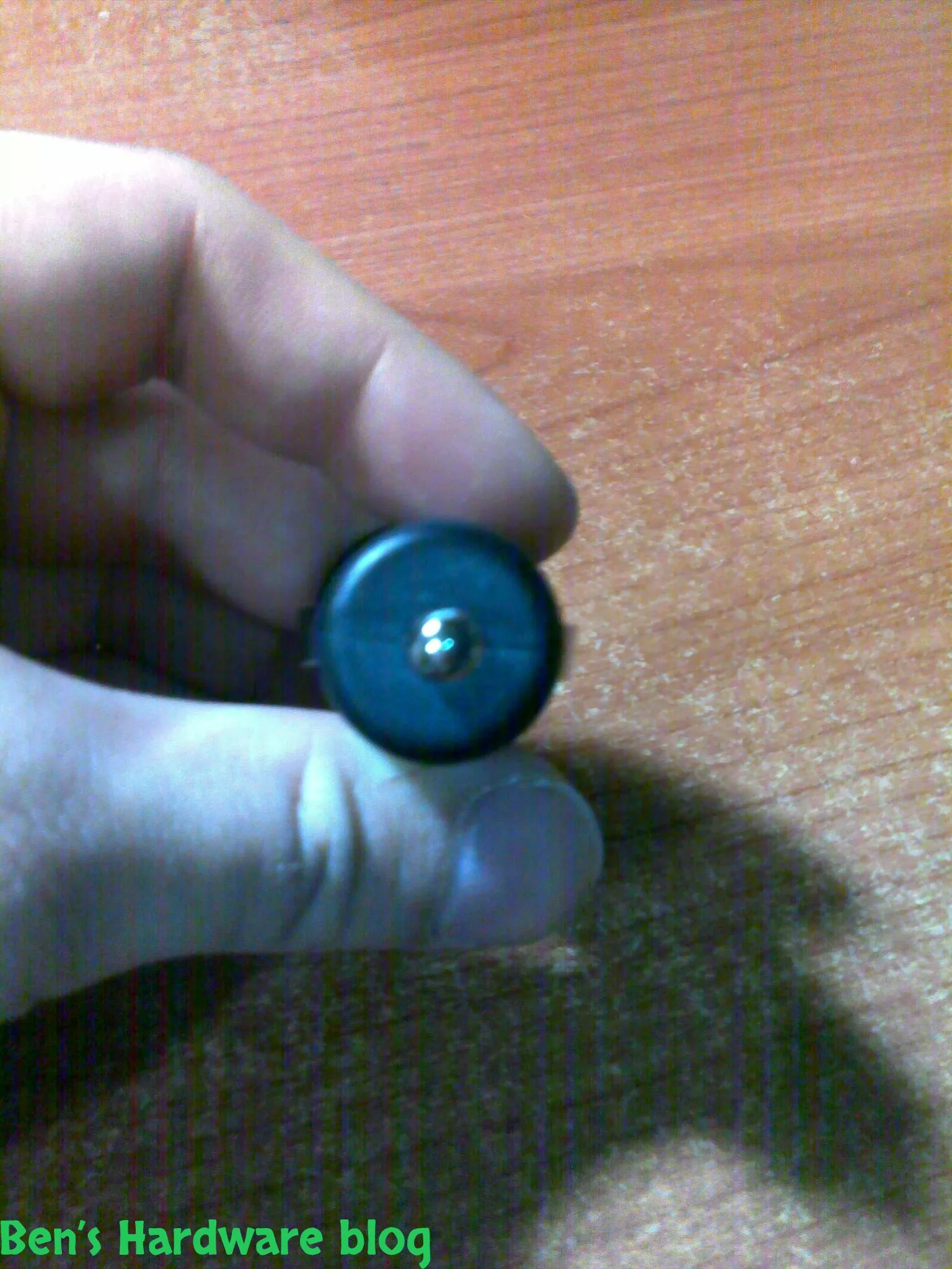 Car_power_socket_to_USB_converter11.webp