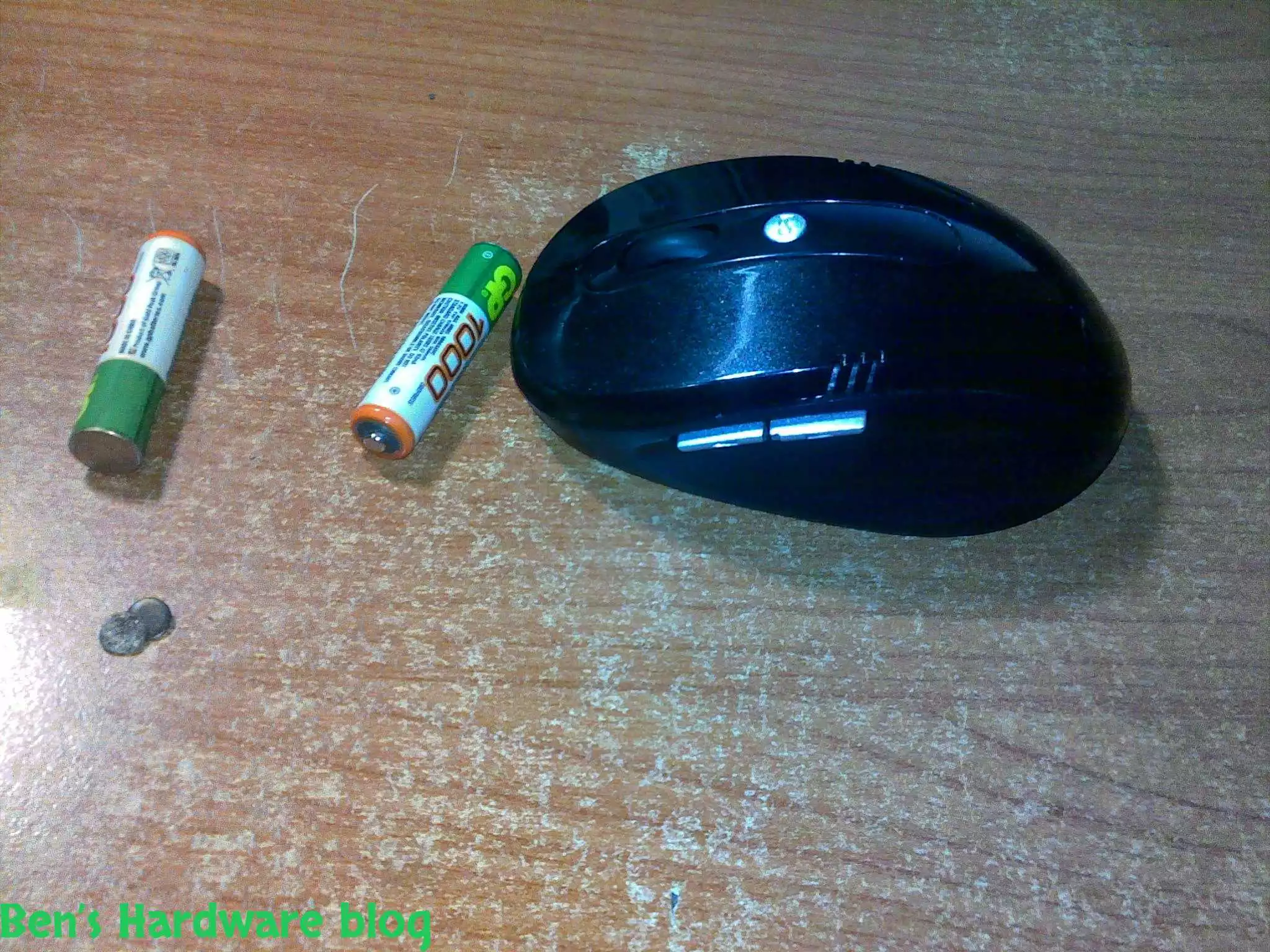Fixing_Wireless_Mouses_Buttons1.webp