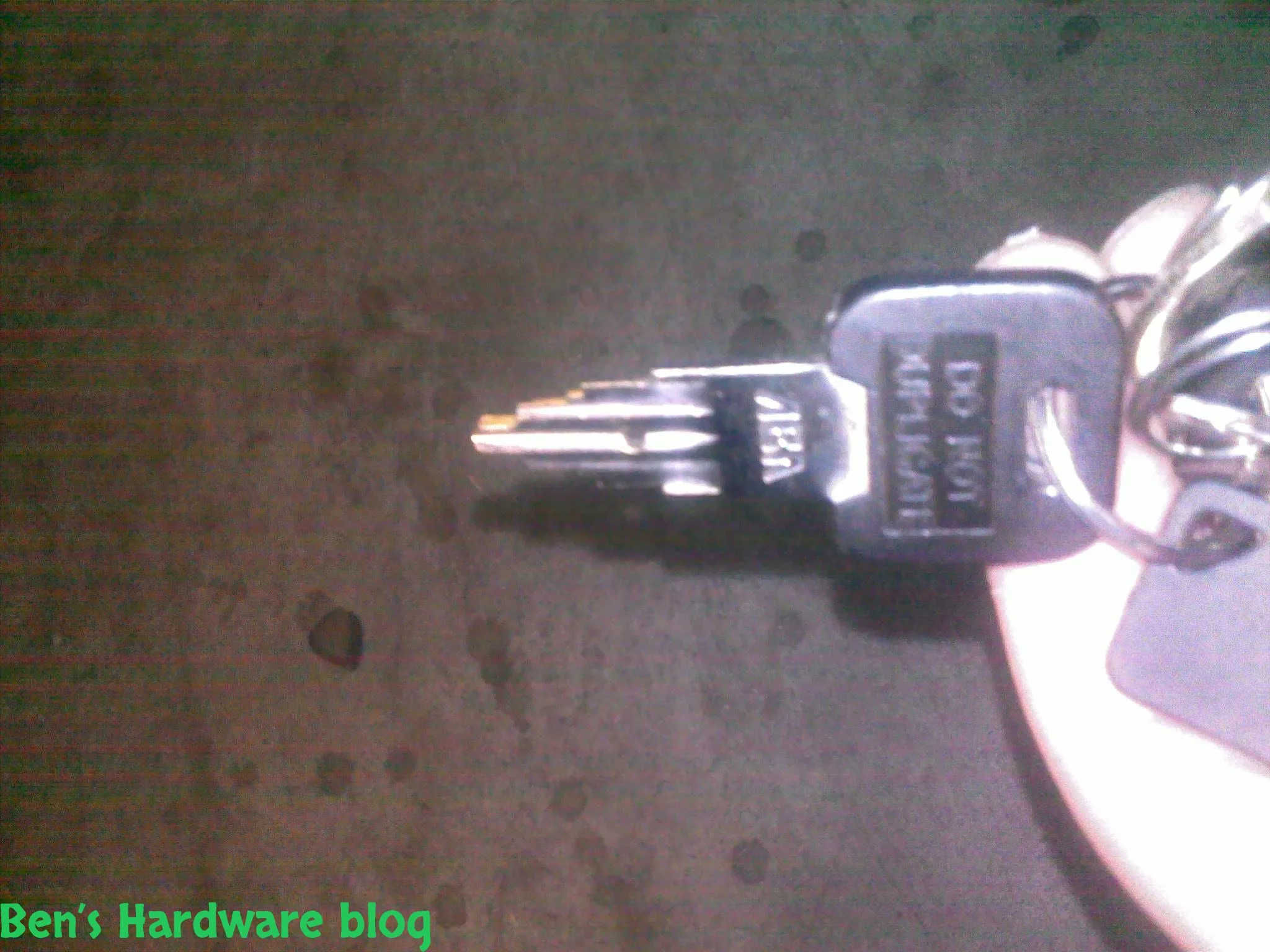 Grip-Lock_Motorbike_Brake_Lever_Lock3.webp