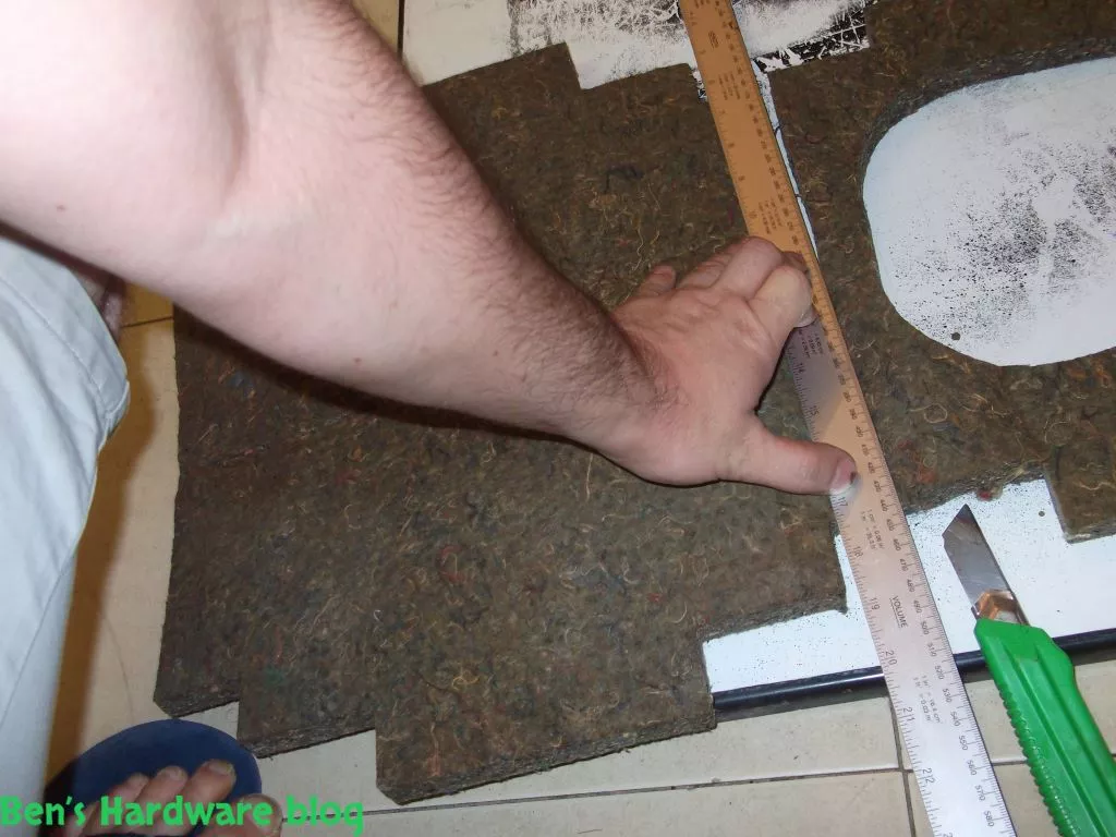 Home_Made_Computer_Case_Noise_Absorption_Solution14.webp
