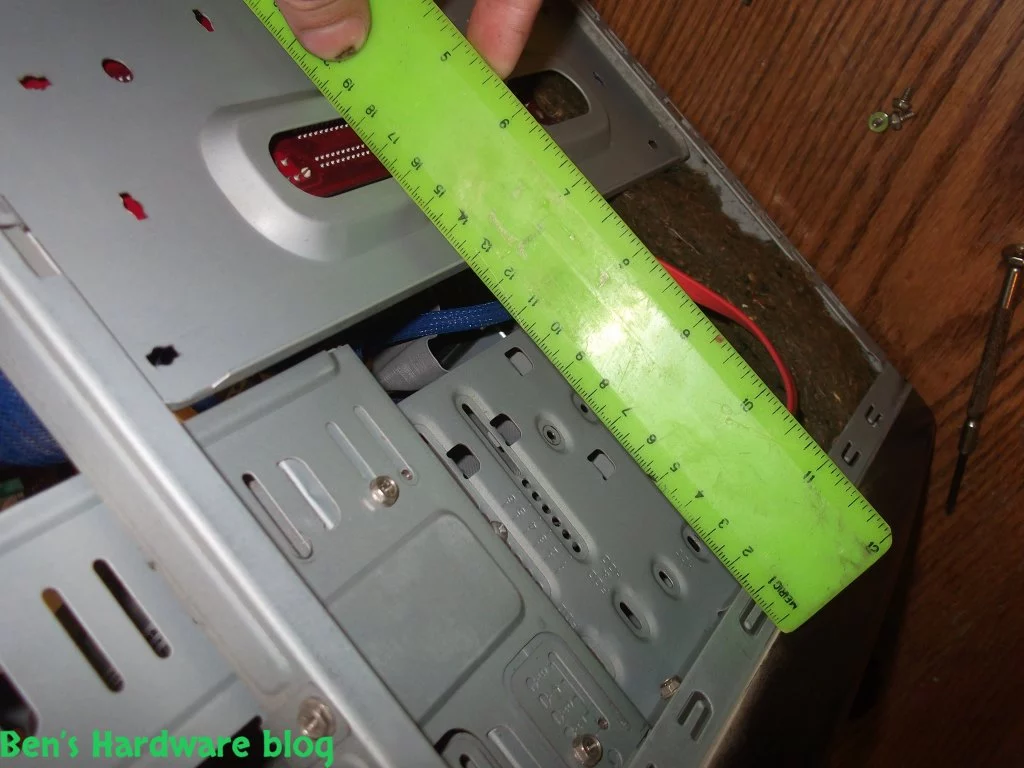 Home_Made_Computer_Case_Noise_Absorption_Solution41.webp