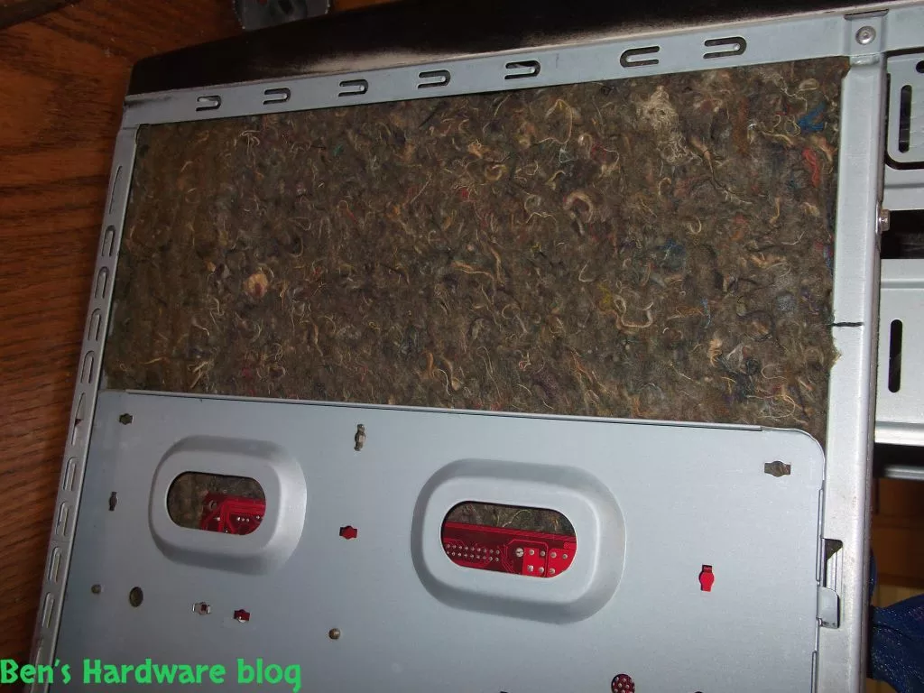 Home_Made_Computer_Case_Noise_Absorption_Solution53.webp