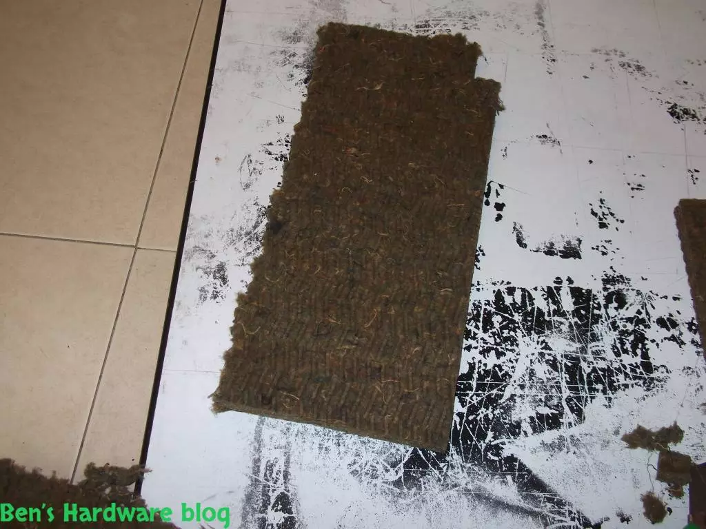Home_Made_Computer_Case_Noise_Absorption_Solution56.webp