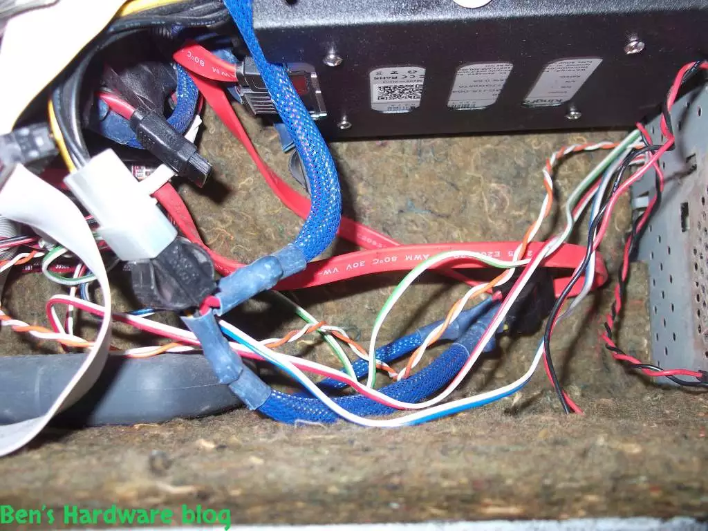 Home_Made_Computer_Case_Noise_Absorption_Solution57.webp