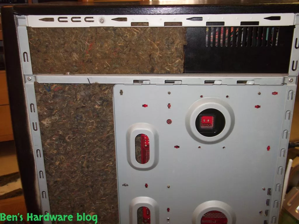 Home_Made_Computer_Case_Noise_Absorption_Solution65.webp