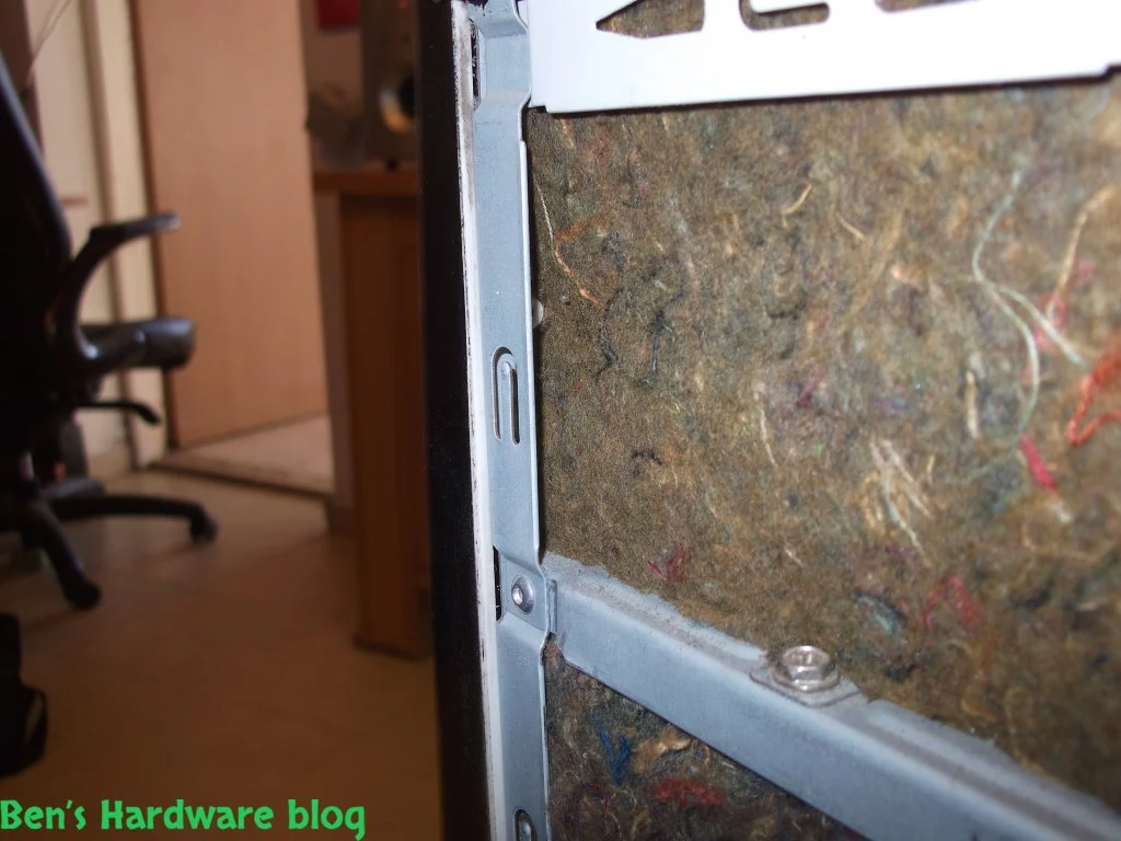 Home_Made_Computer_Case_Noise_Absorption_Solution66.webp