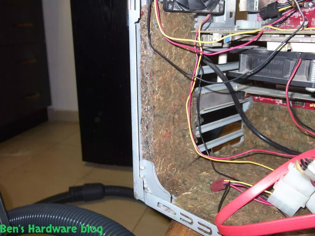Home_Made_Computer_Case_Noise_Absorption_Solution70.webp