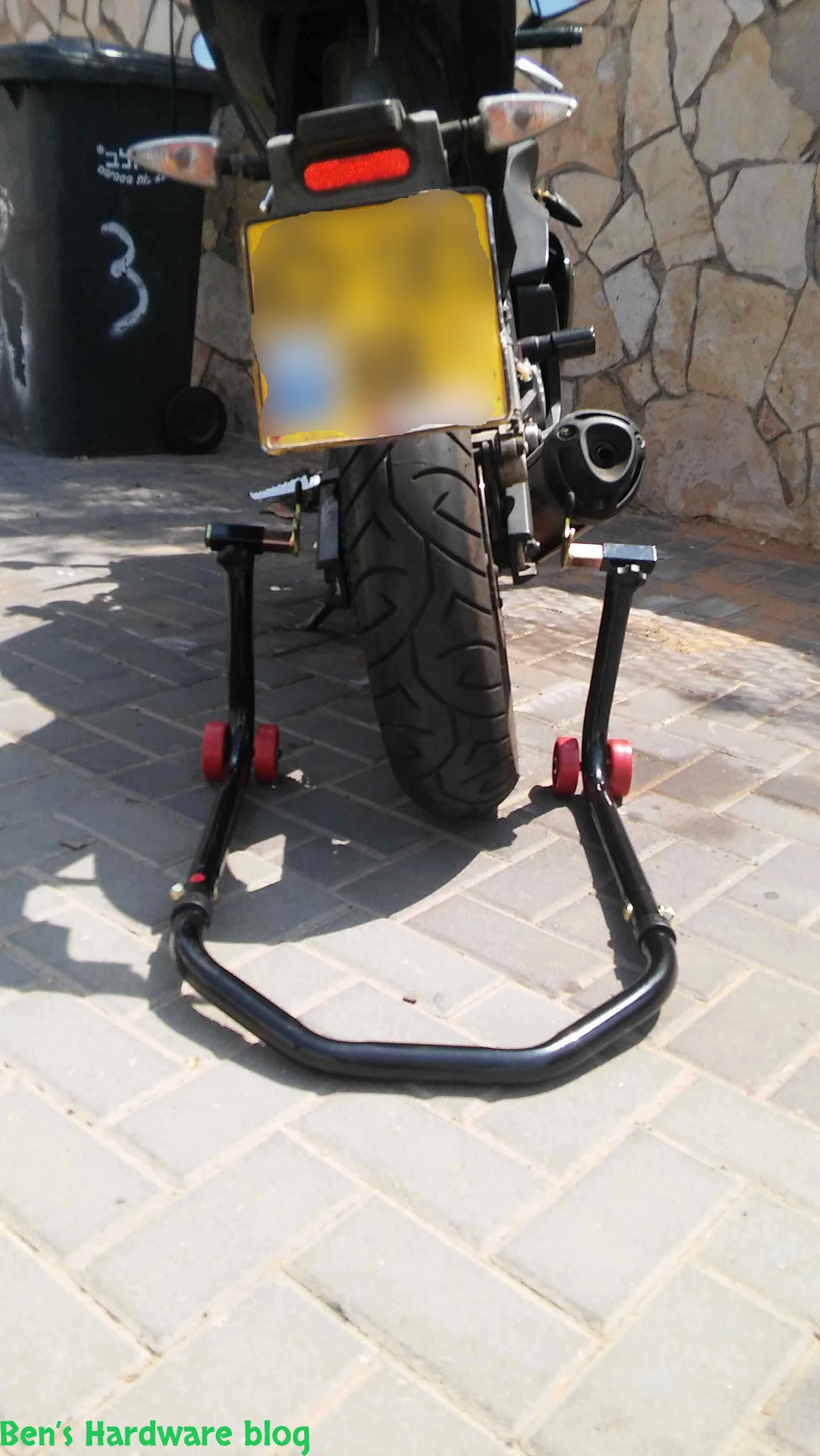 Motorcycle_Rear_Stand13.webp