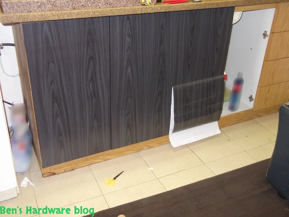 Renewing_an_old_kitchen_with_new_vinyls156.webp