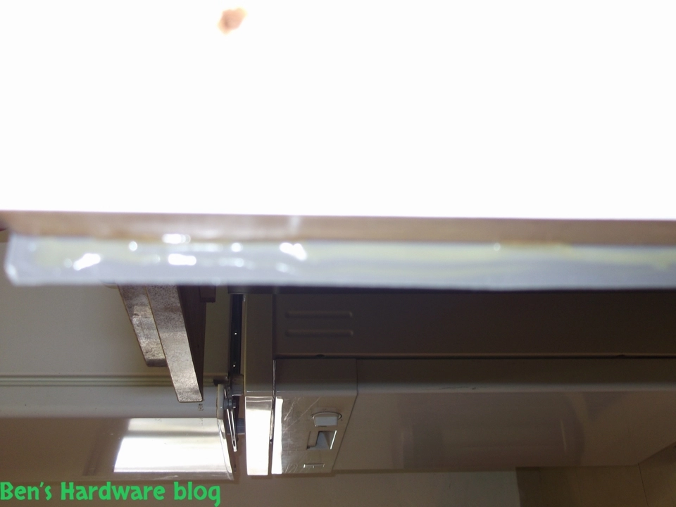 Renewing_an_old_kitchen_with_new_vinyls160.webp