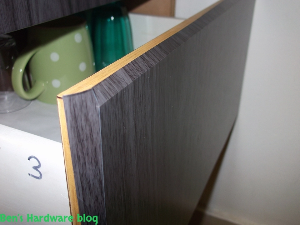 Renewing_an_old_kitchen_with_new_vinyls56.webp