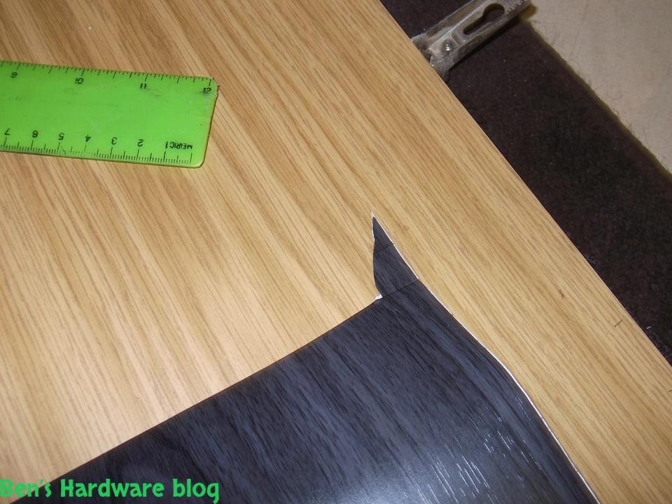 Renewing_an_old_kitchen_with_new_vinyls9.webp