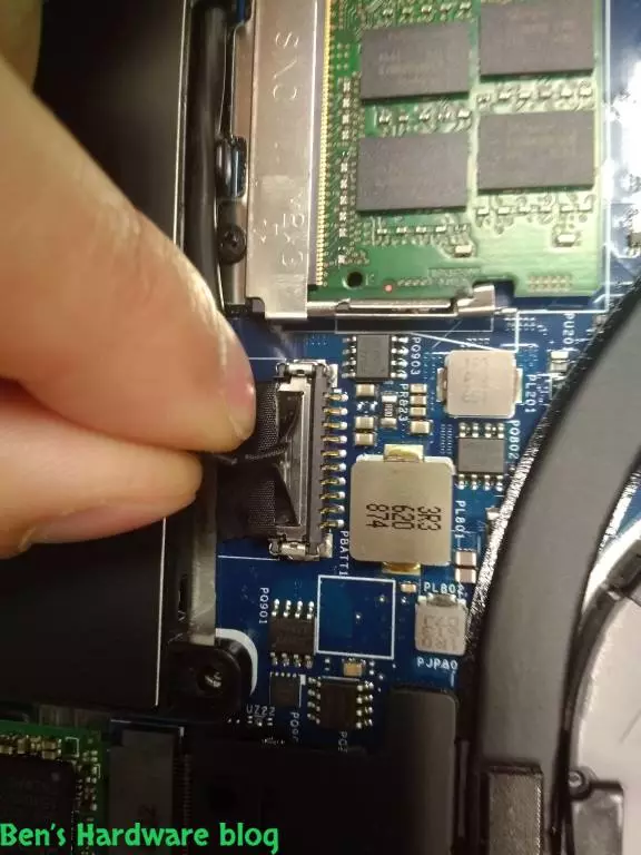 Replacing_a_Battery_for_a_Dell_Latitude_E-745024.webp