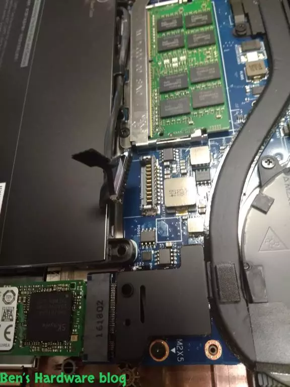 Replacing_a_Battery_for_a_Dell_Latitude_E-745027.webp