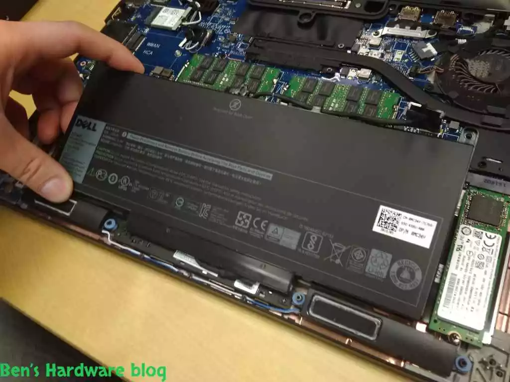 Replacing_a_Battery_for_a_Dell_Latitude_E-745028.webp