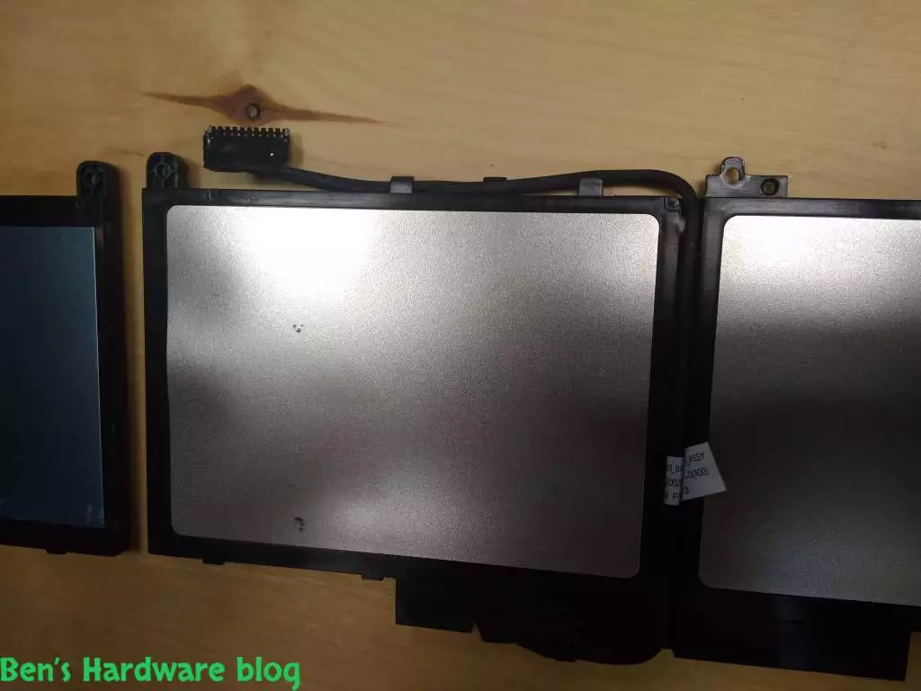 Replacing_a_Battery_for_a_Dell_Latitude_E-745039.webp