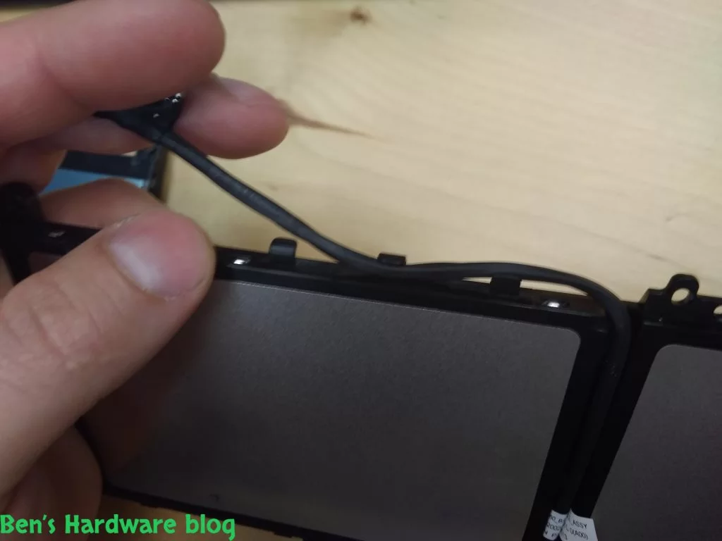 Replacing_a_Battery_for_a_Dell_Latitude_E-745040.webp