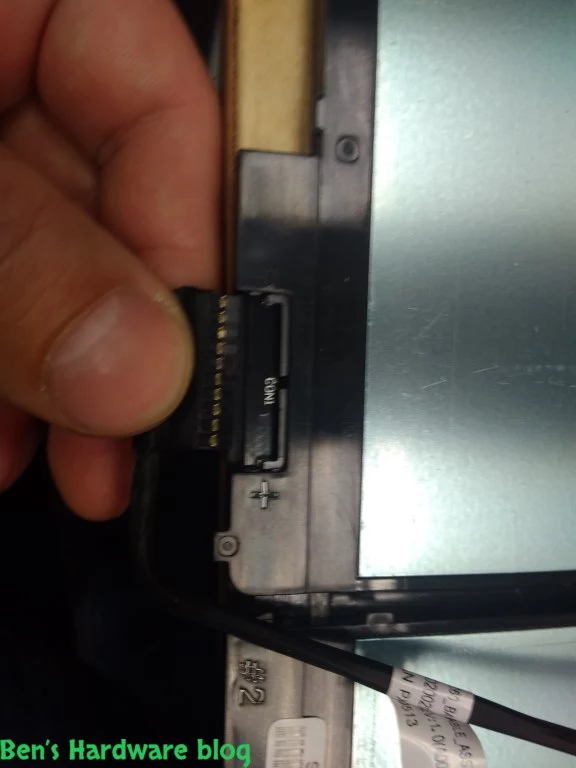 Replacing_a_Battery_for_a_Dell_Latitude_E-745057.webp