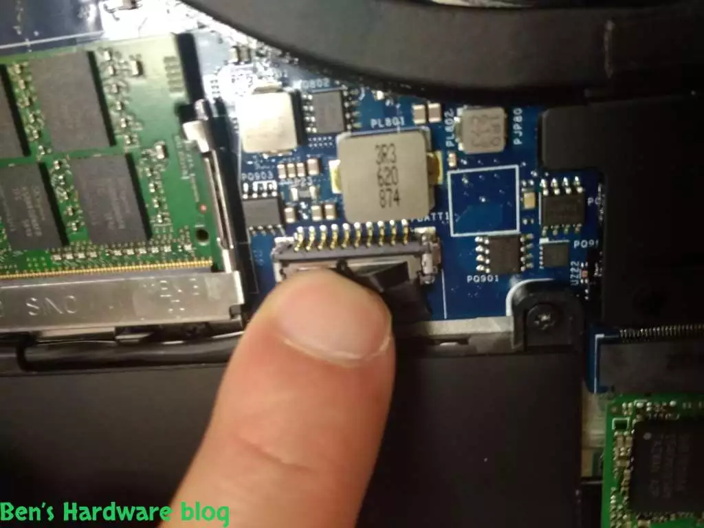Replacing_a_Battery_for_a_Dell_Latitude_E-745062.webp
