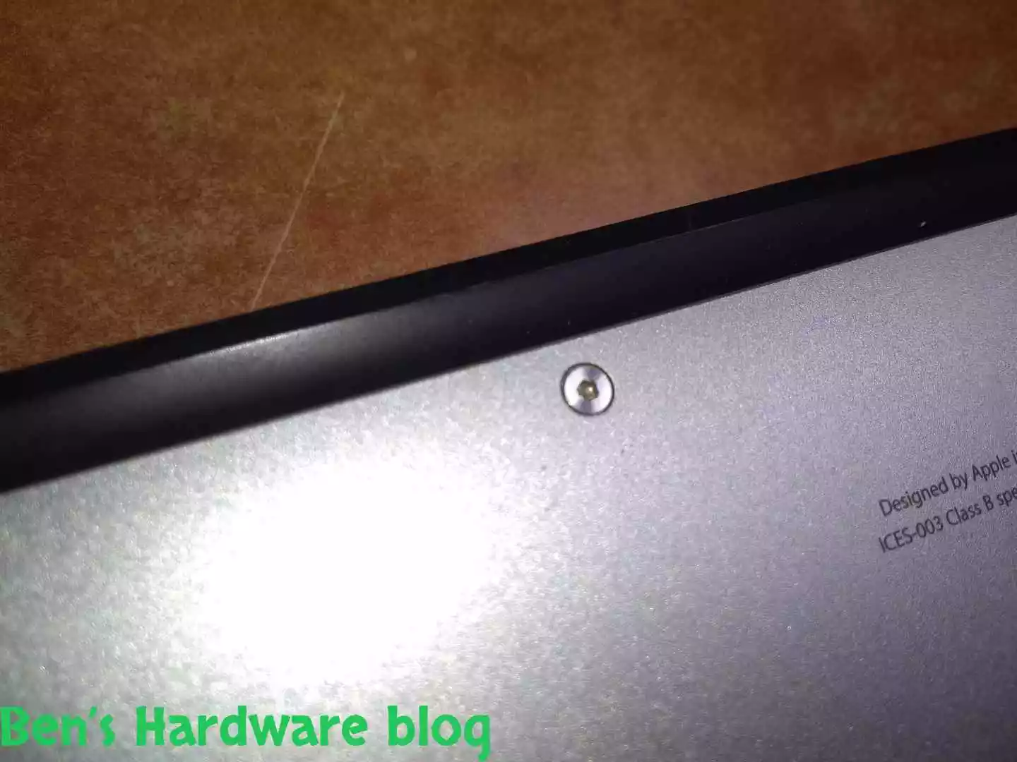 Replacing_a_Battery_for_a_MacBook_Air_2009123.webp