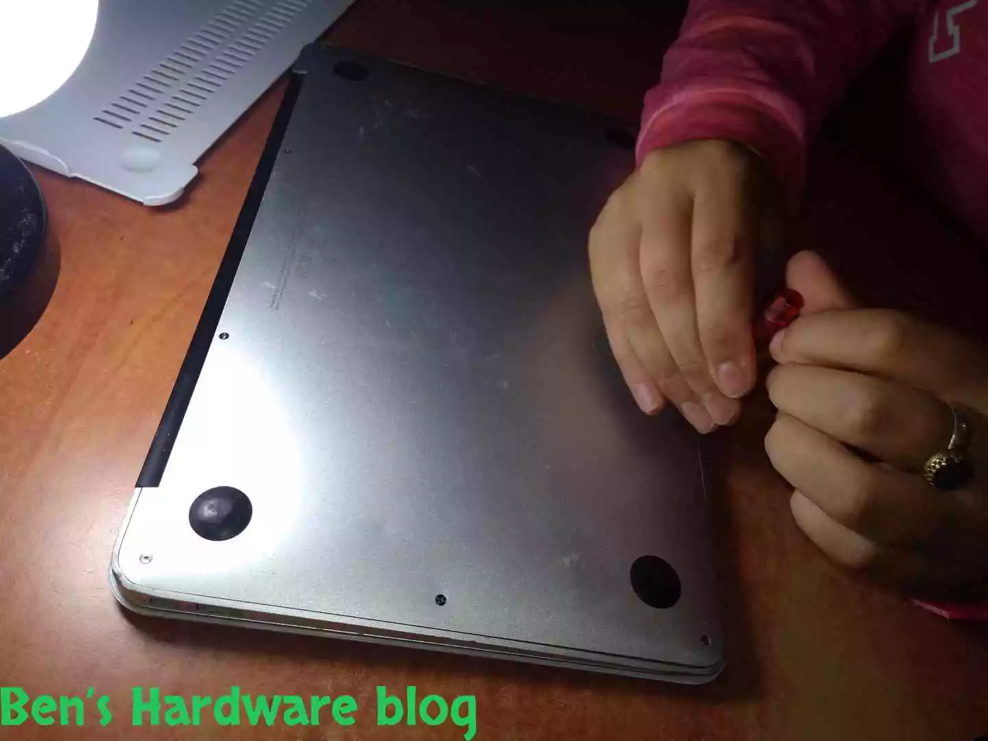 Replacing_a_Battery_for_a_MacBook_Air_200979.webp