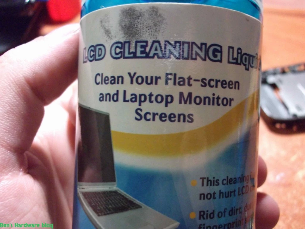Replacing_a_Nokia_E66s_case55.webp