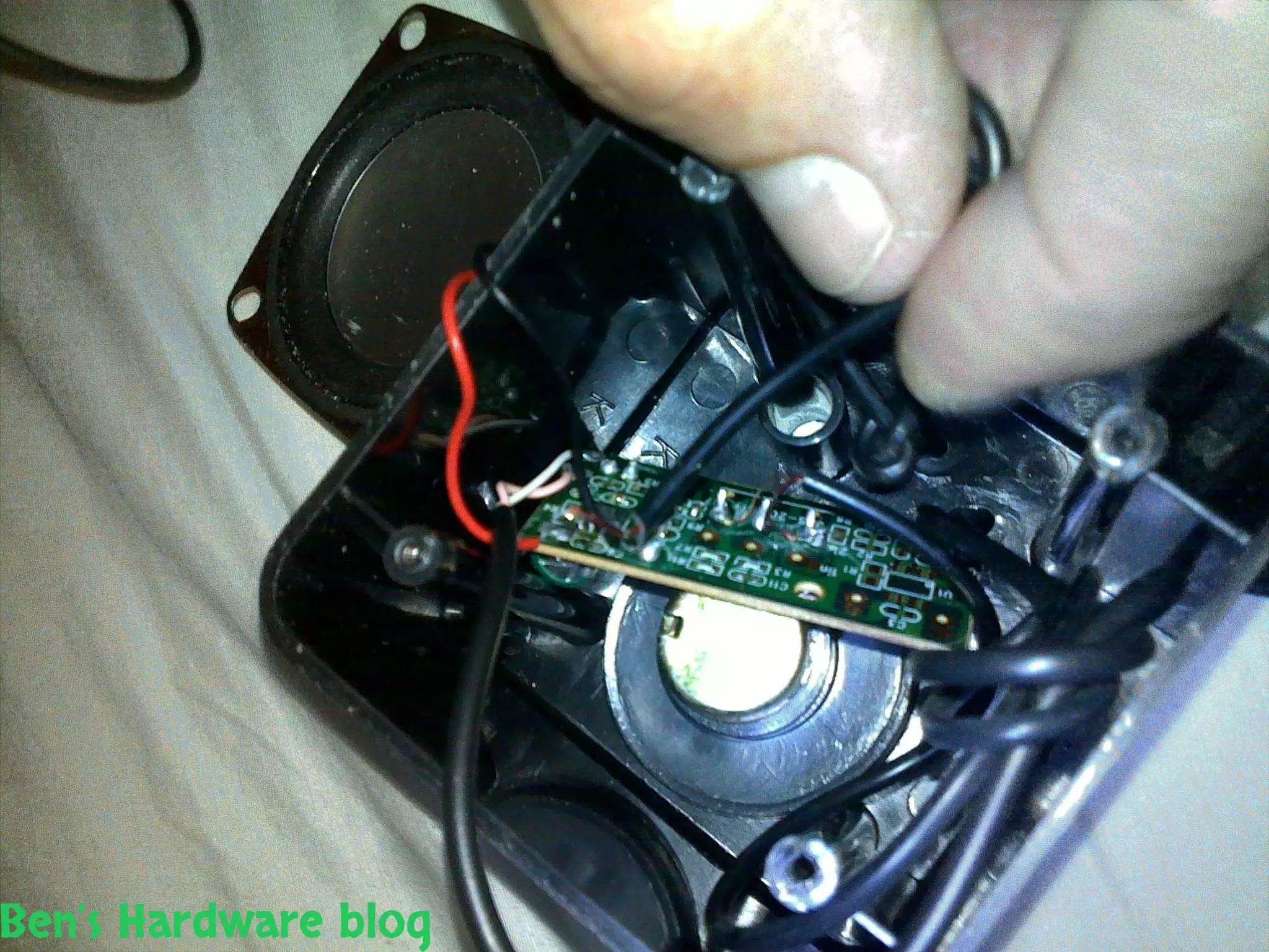 Simple_2_Speakers_Set11.webp
