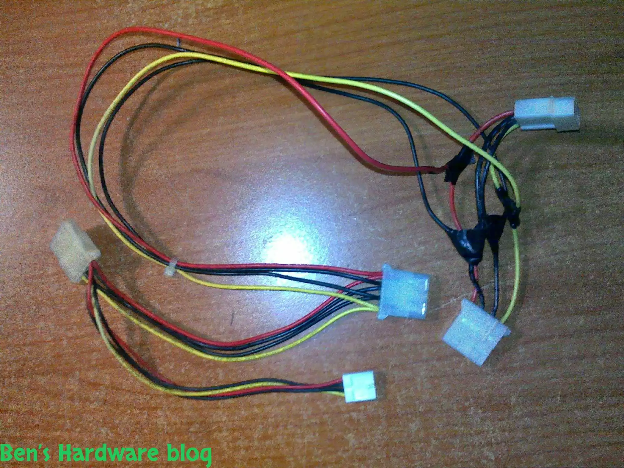 Soldering_a_Power_Splitter19.webp