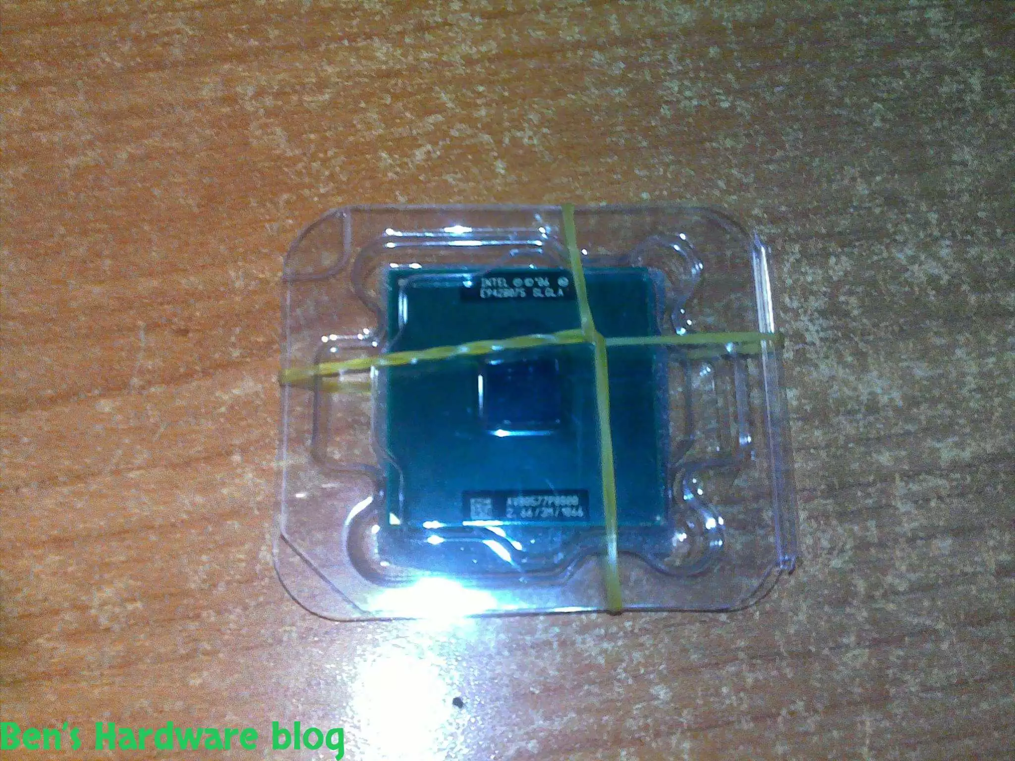 Upgrading_a_Dell_Inspiron_1545_CPU12.webp