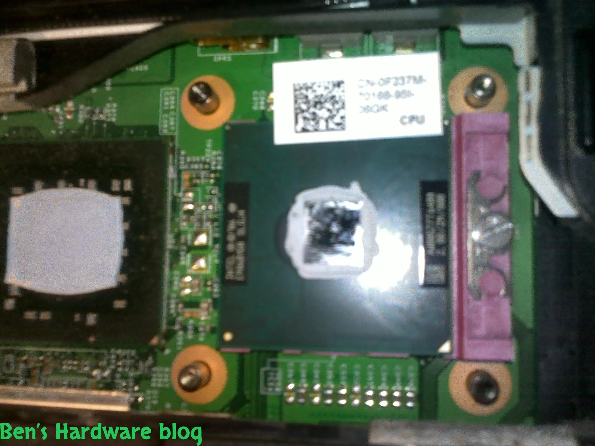 Upgrading_a_Dell_Inspiron_1545_CPU27.webp