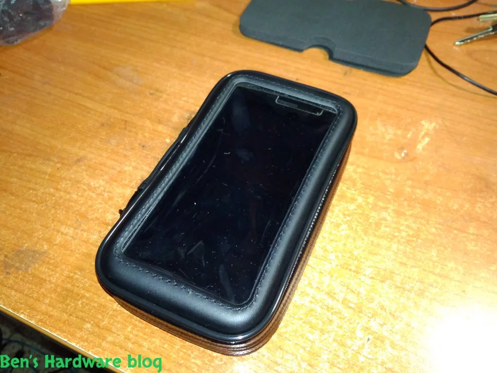 WaterProof_Smartphone_Motorcycle_Case13.webp