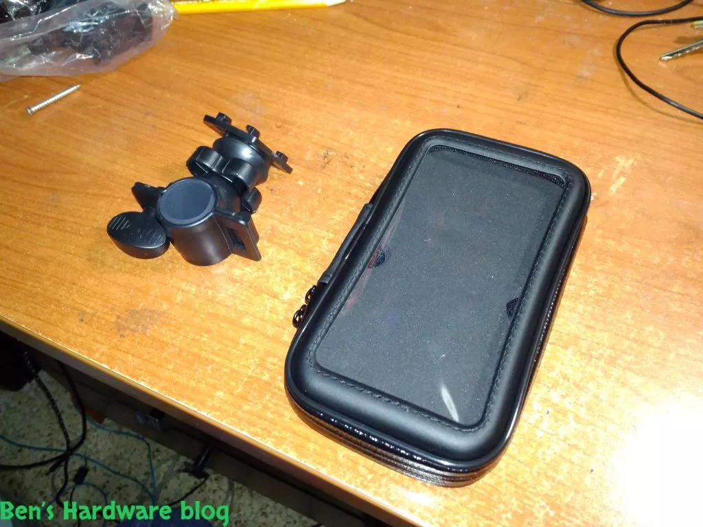 WaterProof_Smartphone_Motorcycle_Case23.webp