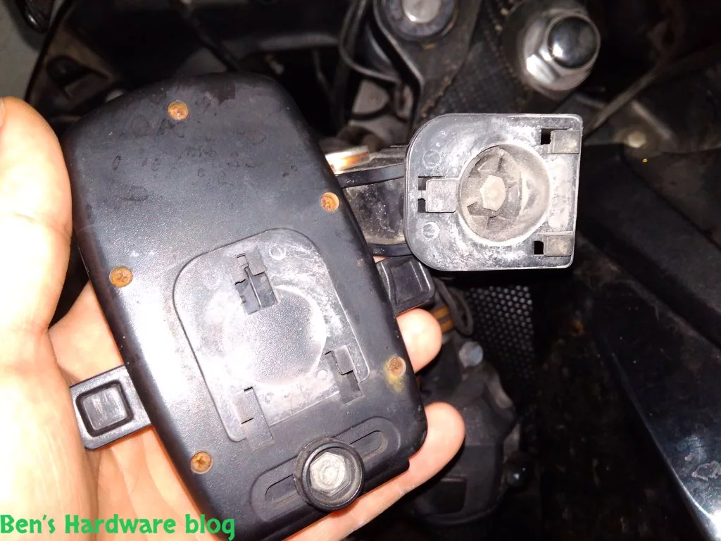 WaterProof_Smartphone_Motorcycle_Case25.webp